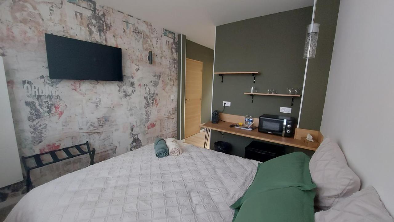 Dandy - Chambre Tout Confort Centre-Ville Nogent-Le-Rotrou Bagian luar foto